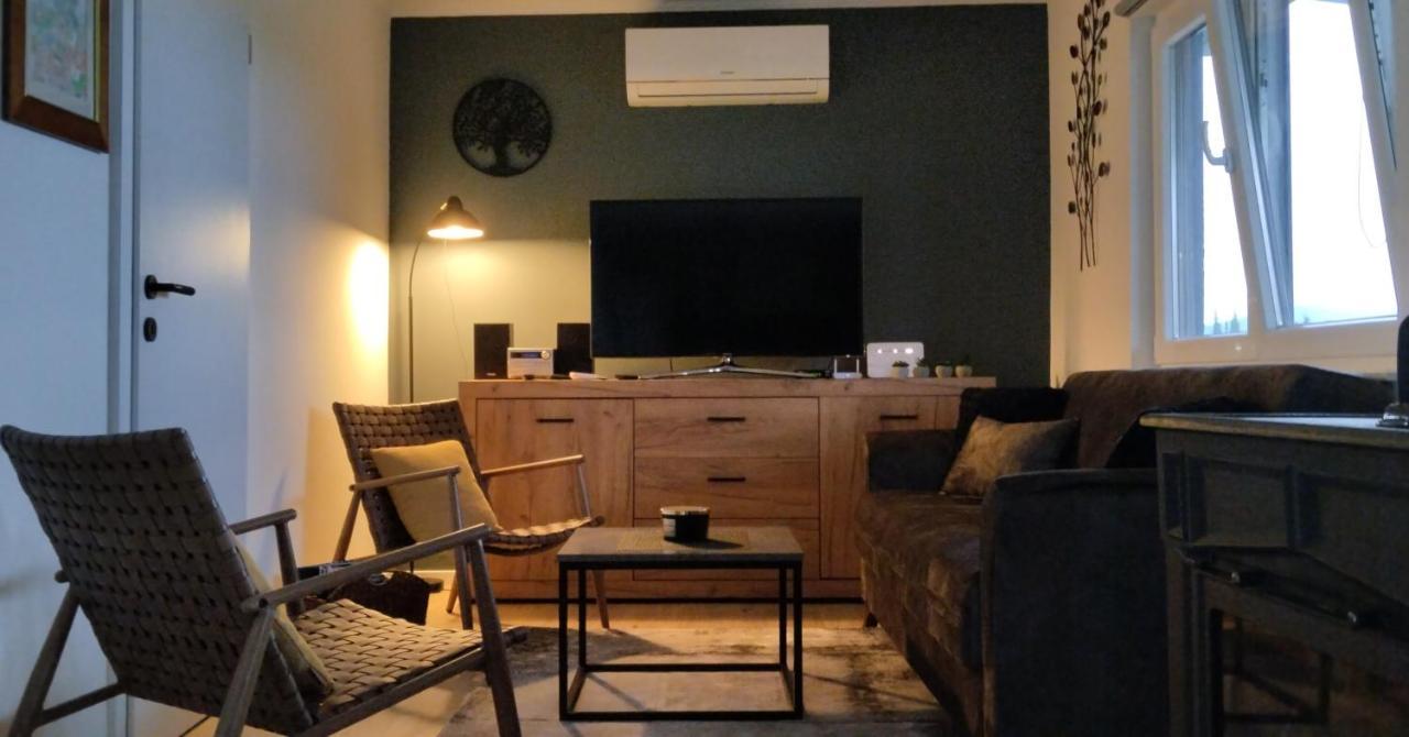 Relax House Lara In Крапинске Топлице Екстериор снимка